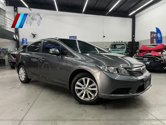 HONDA CIVIC 1.8 LXS 16V FLEX 4P AUTOMÁTICO