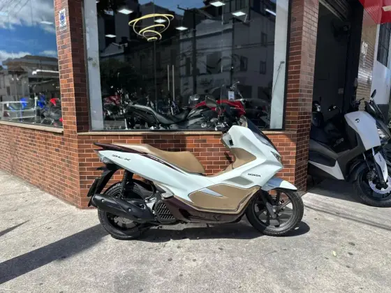 HONDA PCX DLX 