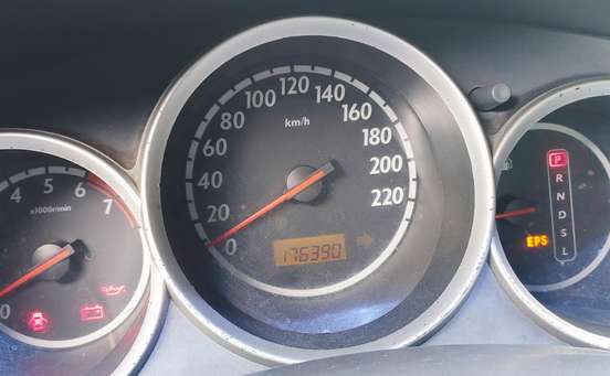 HONDA-FIT-2004