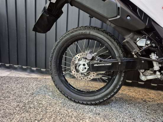 HONDA-XR 300L TORNADO-2024