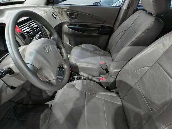 HYUNDAI-TUCSON-2.0 MPFI GLS 16V 143CV 2WD FLEX 4P AUTOMÁTICO HYUNDAI-TUCSON-2013