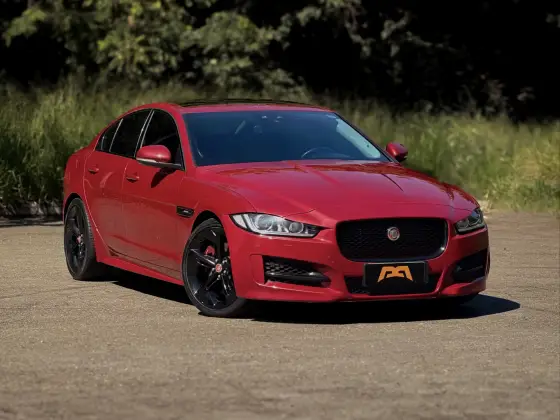 JAGUAR XE 2.0 16V INGENIUM P250 GASOLINA R-SPORT 4P AUTOMÁTICO