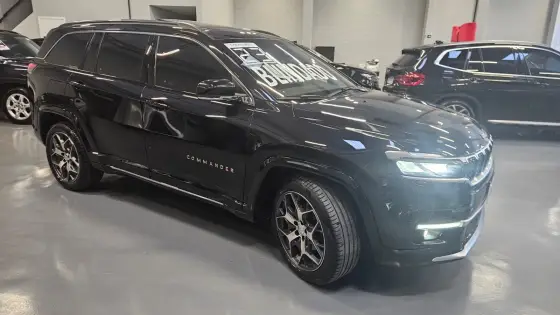 JEEP COMMANDER 1.3 T270 TURBO FLEX OVERLAND AT6