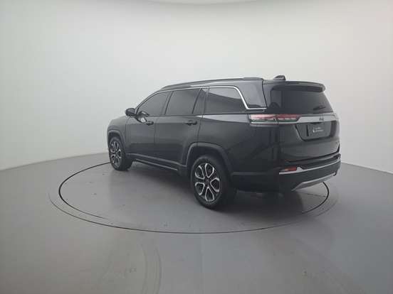 JEEP-COMMANDER-2023