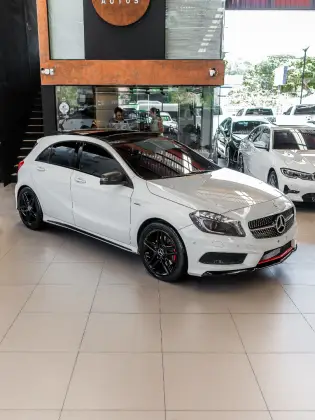 MERCEDES-BENZ CLASSE A 2.0 250 TURBO SPORT GASOLINA 4P AUTOMATIZADO