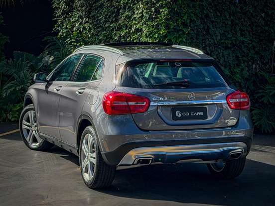 MERCEDES-BENZ-GLA 200-1.6 CGI ENDURO 16V TURBO FLEX 4P AUTOMÁTICO MERCEDES-BENZ-GLA 200-2017