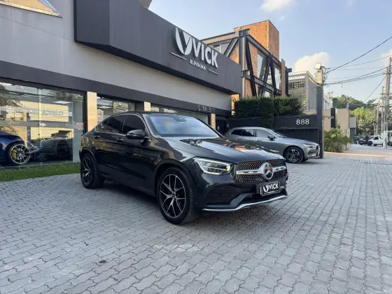 MERCEDES-BENZ GLC 300 2.0 CGI GASOLINA COUPÉ AMG LINE 4MATIC 9G-TRONIC