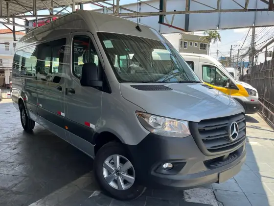 MERCEDES-BENZ SPRINTER 2.0 CDI DIESEL VAN 417 LONGO 16L MANUAL