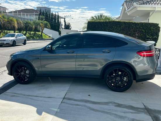MERCEDES-BENZ-GLC 43 AMG-2018