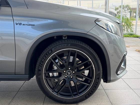 MERCEDES-BENZ GLE 63 AMG 5.5 V8 TURBO GASOLINA COUPÉ 4MATIC 7G-TRONIC