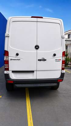 MERCEDES-BENZ-SPRINTER-2.2 311 CDI FURGÃO STREET 7.5 16V BI-TURBO DIESEL MANUAL MERCEDES-BENZ-SPRINTER-2014