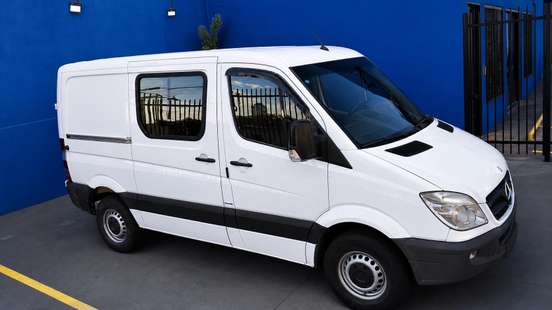 MERCEDES-BENZ-SPRINTER-2.2 311 CDI FURGÃO STREET 7.5 16V BI-TURBO DIESEL MANUAL MERCEDES-BENZ-SPRINTER-2014