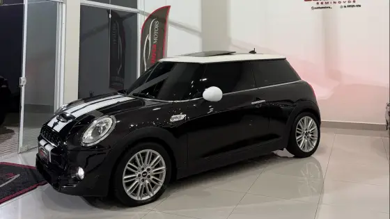 MINI COOPER 2.0 JOHN COOPER WORKS 16V TURBO GASOLINA 2P AUTOMATICO