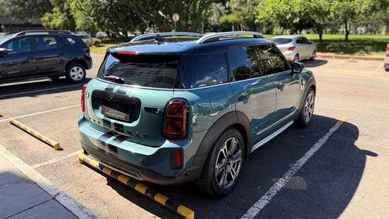 MINI-COUNTRYMAN-2021