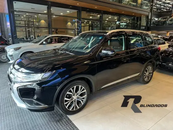 MITSUBISHI OUTLANDER 2.0 COMFORT 16V GASOLINA 4P AUTOMÁTICO