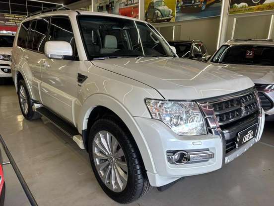 MITSUBISHI-PAJERO FULL-3.8 HPE 4X4 V6 24V GASOLINA 4P AUTOMÁTICO MITSUBISHI-PAJERO FULL-2017
