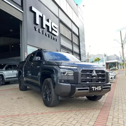 MITSUBISHI TRITON 2.4 BITURBO DIESEL CD KATANA 4X4 AUTOMÁTICO