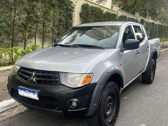MITSUBISHI-L200 TRITON-3.2 GL 4X4 CD 16V TURBO INTERCOLER DIESEL 4P MANUAL MITSUBISHI-L200 TRITON-2017