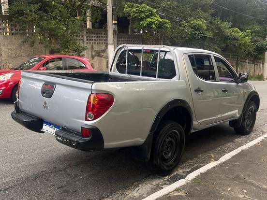 MITSUBISHI-L200 TRITON-3.2 GL 4X4 CD 16V TURBO INTERCOLER DIESEL 4P MANUAL MITSUBISHI-L200 TRITON-2017
