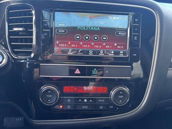 MITSUBISHI-OUTLANDER-2019