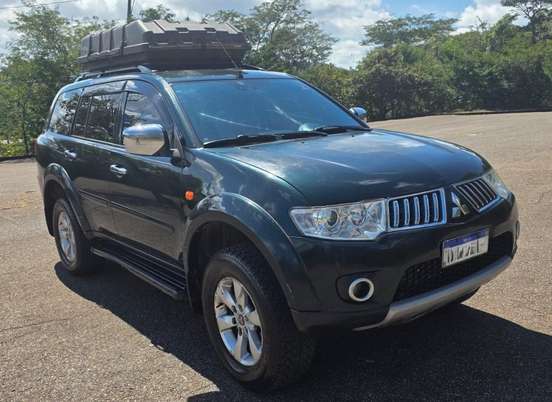 MITSUBISHI-PAJERO DAKAR-3.2 HPE 4X4 7 LUGARES 16V TURBO INTERCOOLER DIESEL 4P AUTOMÁTICO MITSUBISHI-PAJERO DAKAR-2011