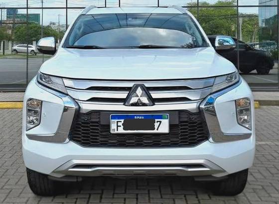 MITSUBISHI PAJERO SPORT 2.4 16V MIVEC TURBO DIESEL HPE AWD AUTOMÁTICO