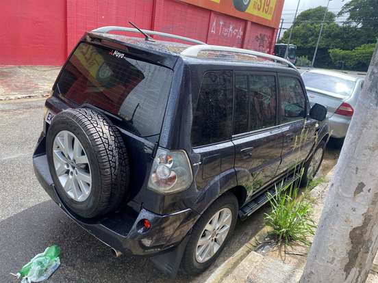 MITSUBISHI-PAJERO TR4-2009