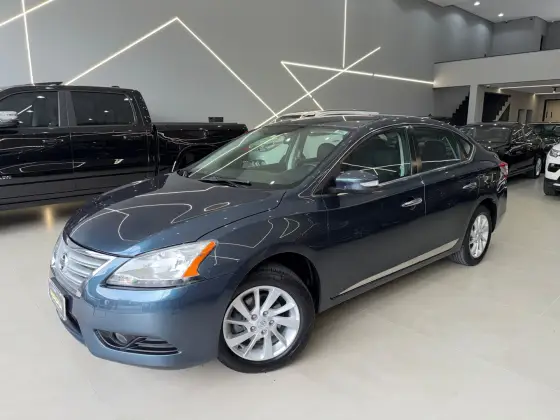 NISSAN SENTRA 2.0 SV 16V FLEX 4P AUTOMÁTICO