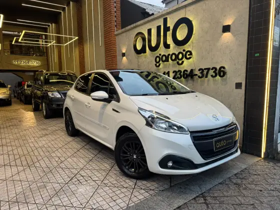PEUGEOT 208 1.2 ALLURE 12V FLEX 4P MANUAL PEUGEOT 208 1.2 ALLURE 12V FLEX 4P MANUAL