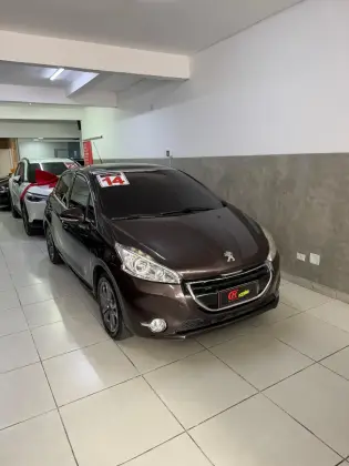 PEUGEOT 208 1.6 GRIFFE 16V FLEX 4P AUTOMÁTICO