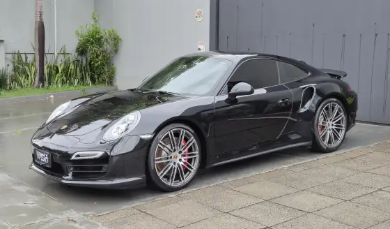 PORSCHE 911 3.8 6 CILINDROS 24V TURBO GASOLINA 2P AUTOMÁTICO PORSCHE 911 3.8 6 CILINDROS 24V TURBO GASOLINA 2P AUTOMÁTICO