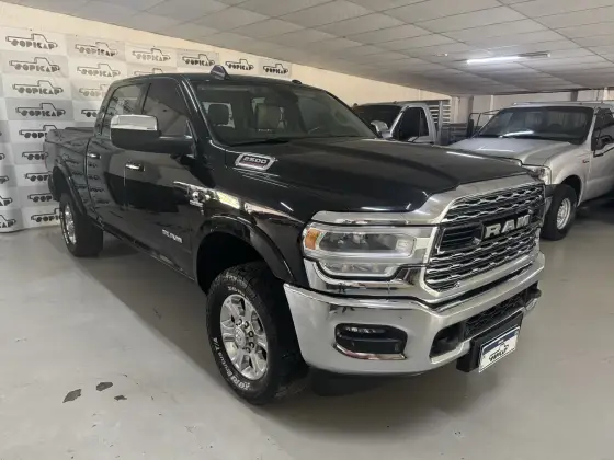 RAM 2500 6.7 I6 TURBO DIESEL LARAMIE CD 4X4 AUTOMÁTICO