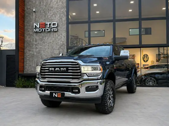 RAM 3500 6.7 I6 TURBO DIESEL LIMITED LONGHORN CD 4X4  AUTOMÁTICO