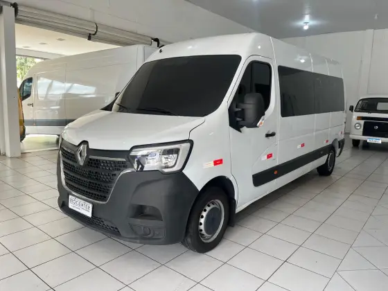 RENAULT MASTER 2.3 DCI DIESEL MINIBUS EXECUTIVE 16L L3H2 3P MANUAL