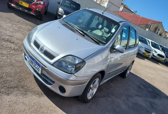 RENAULT SCÉNIC 1.6 AUTHENTIQUE 16V FLEX 4P MANUAL