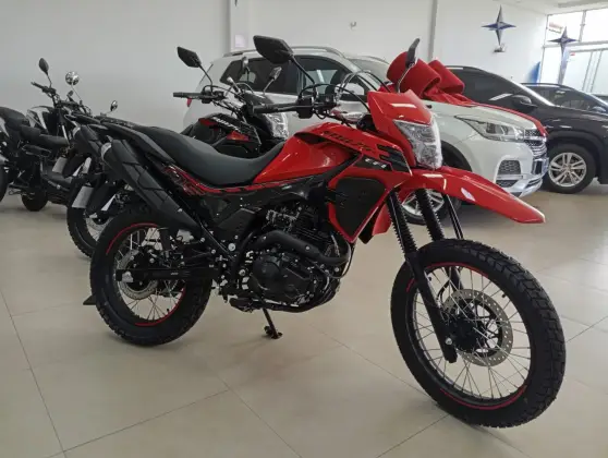 SHINERAY SHI 175S EFI SHINERAY SHI 175S EFI
