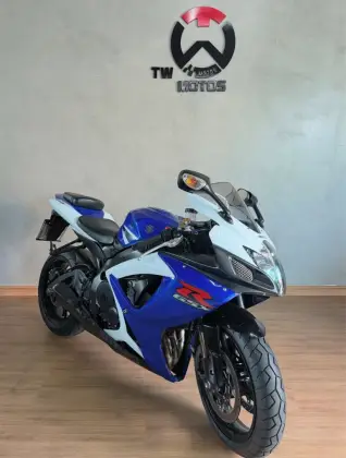 SUZUKI GSX-R750 