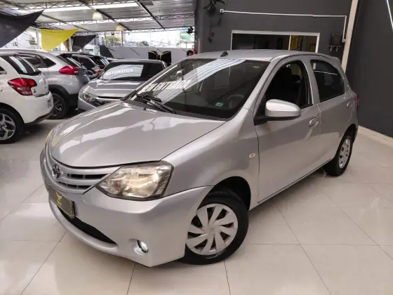 TOYOTA ETIOS 1.3 X 16V FLEX 4P MANUAL