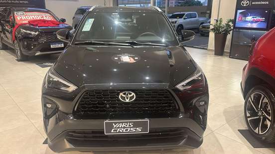 TOYOTA-YARIS CROSS-2026