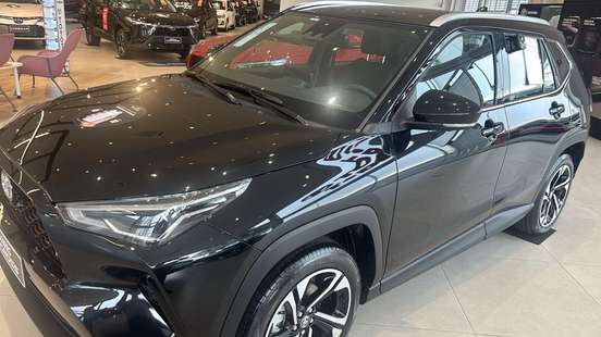 TOYOTA-YARIS CROSS-2026