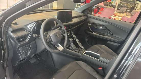 TOYOTA-YARIS CROSS-2026