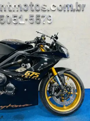 TRIUMPH-DAYTONA 675-2008