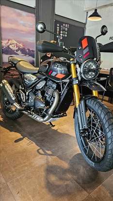 TRIUMPH-SCRAMBLER 400 XC-2025