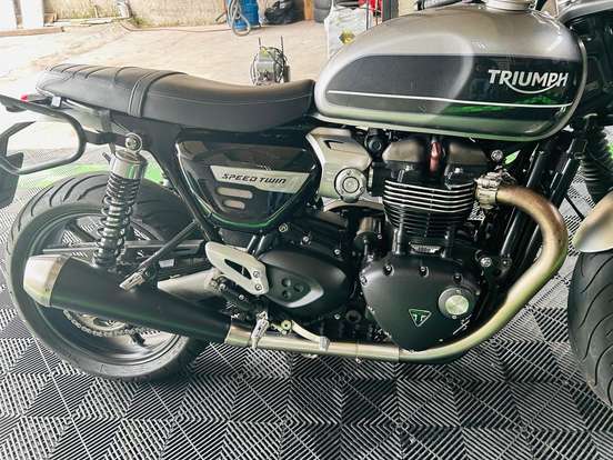 TRIUMPH-SPEED TWIN-2019