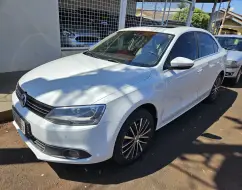 VOLKSWAGEN JETTA 2.0 TSI HIGHLINE 211CV GASOLINA 4P TIPTRONIC VOLKSWAGEN JETTA 2.0 TSI HIGHLINE 211CV GASOLINA 4P TIPTRONIC