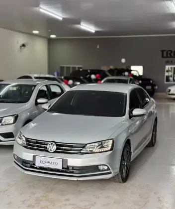 VOLKSWAGEN JETTA 2.0 TSI HIGHLINE 211CV GASOLINA 4P TIPTRONIC