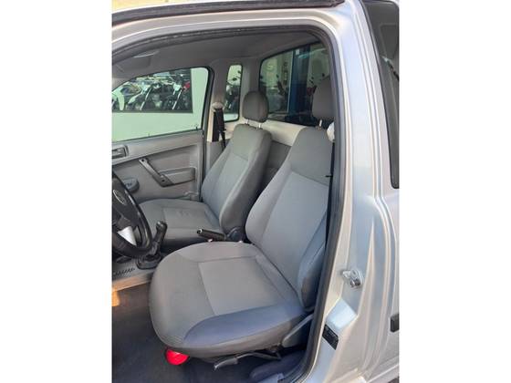 /en/city/cate-car-used-car/volkswagen-saveiro-2009-1-6-mi-city-cs-8v-flex-2p-manual-g-iv-48159540376568832/-7