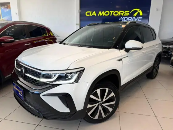 VOLKSWAGEN TAOS 1.4 250 TSI TOTAL FLEX HIGHLINE AUTOMÁTICO