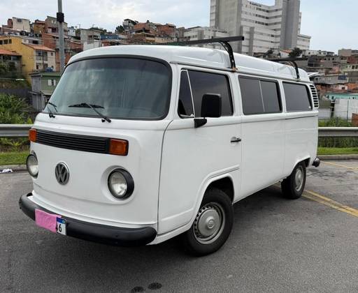 VOLKSWAGEN KOMBI 1.6 STD 8V GASOLINA 3P MANUAL
