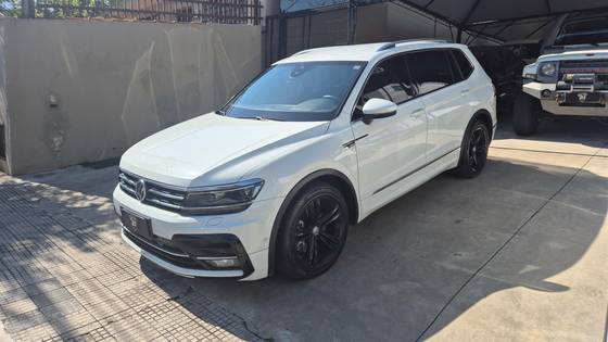 VOLKSWAGEN TIGUAN 2.0 350 TSI GASOLINA ALLSPACE R-LINE 4MOTION DSG